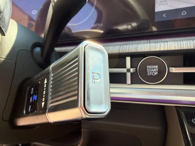 2025 Hyundai Santa Fe - $37,221