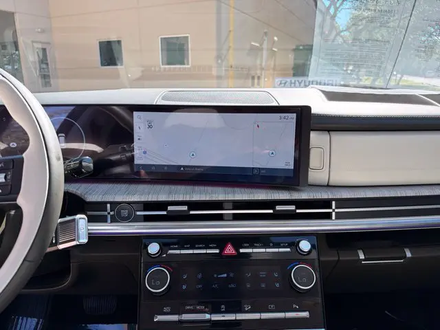2025 Hyundai Santa Fe - $37,221