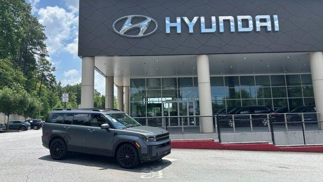 Preowned 2024 Hyundai SANTA FE Calligraphy for Sale