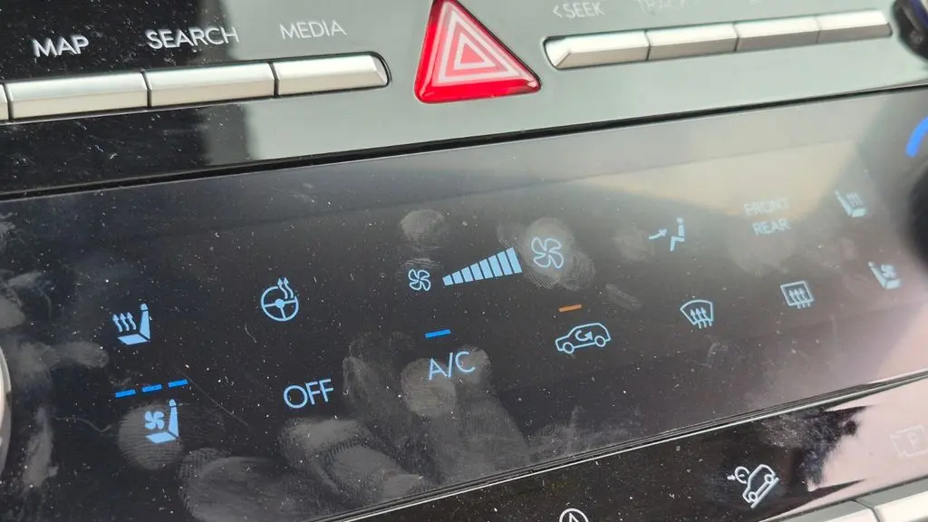 2025 Hyundai SANTA FE Calligraphy