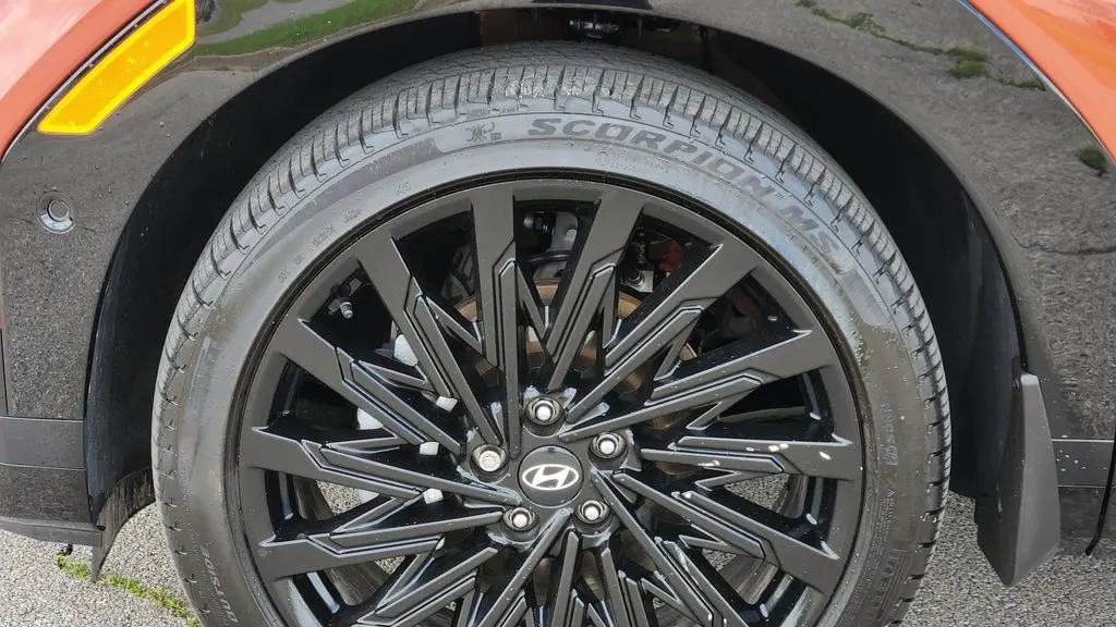 2025 Hyundai SANTA FE Calligraphy
