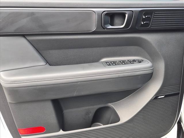 2025 Hyundai Santa Fe - $39,000