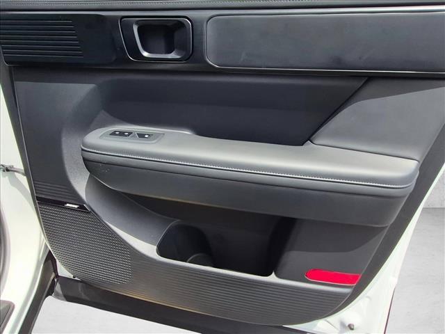 2025 Hyundai Santa Fe - $39,000