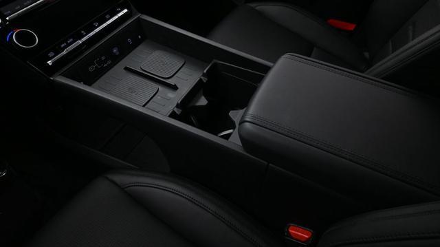 2025 Hyundai Santa Fe - $34,499