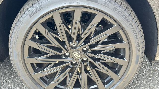 2026 Hyundai SANTA FE Calligraphy