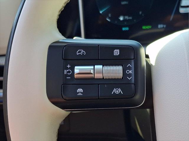2025 Hyundai Santa Fe - $34,500