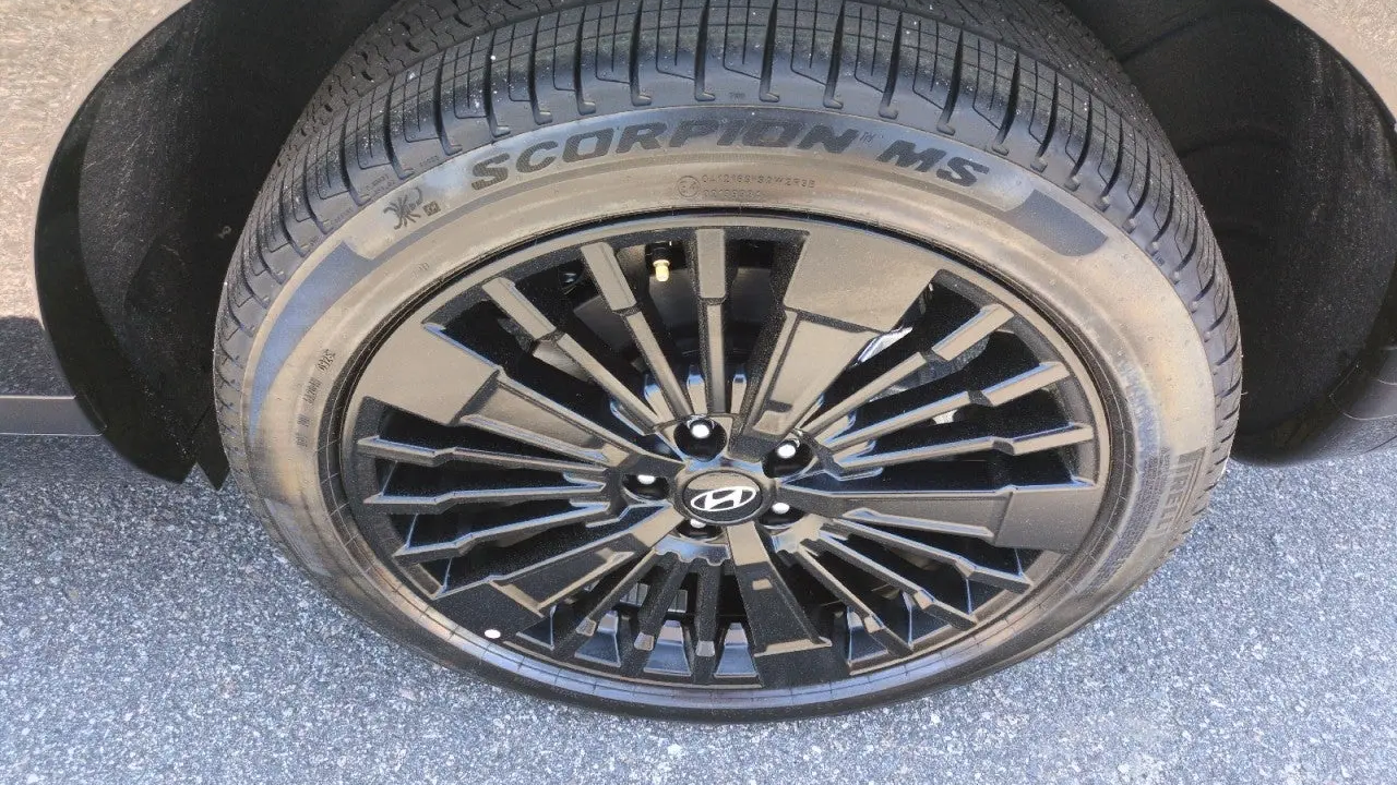 2026 Hyundai SANTA FE Hybrid Calligraphy