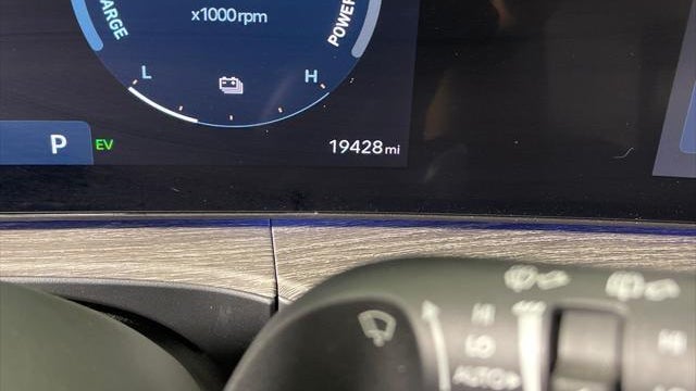 2025 Hyundai SANTA FE Hybrid Calligraphy