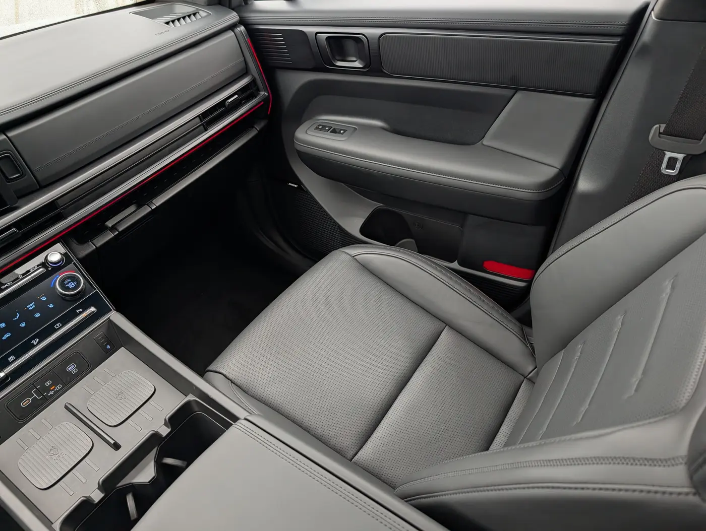 2026 Hyundai Santa Fe - $46,350