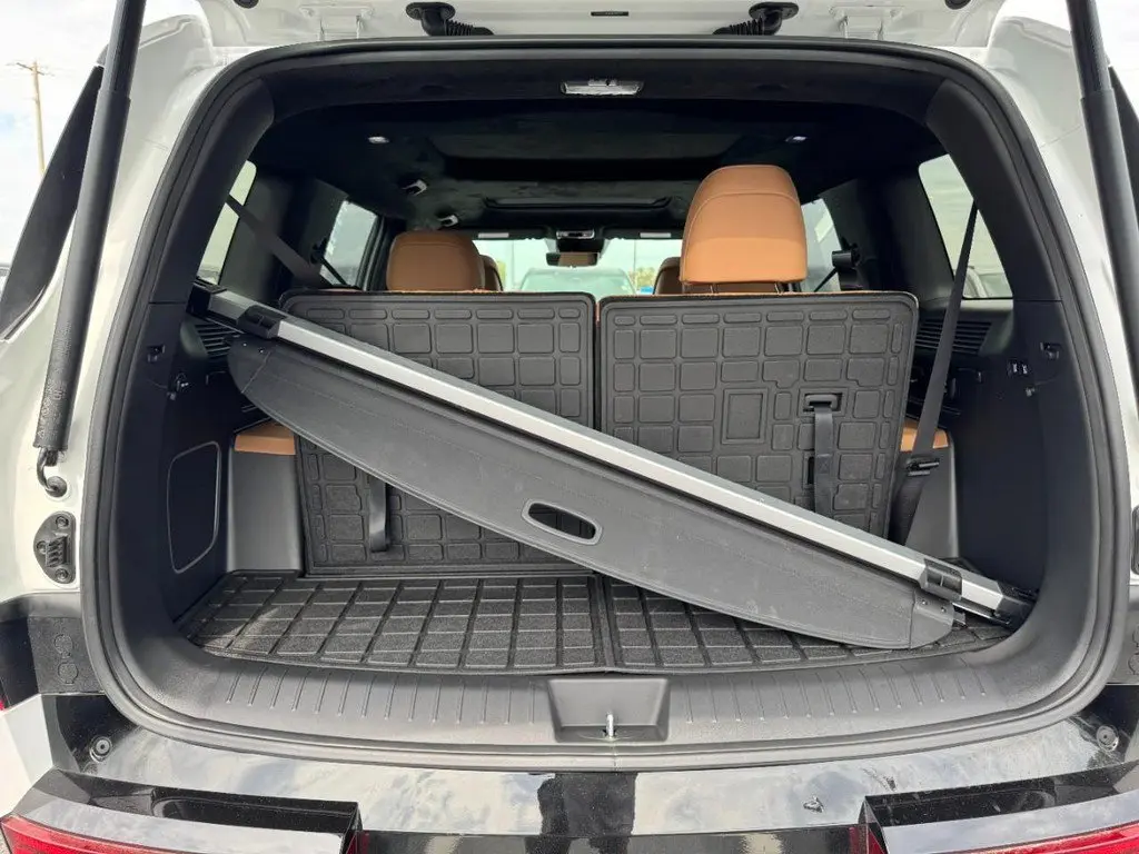 2026 Hyundai Santa Fe - $43,177