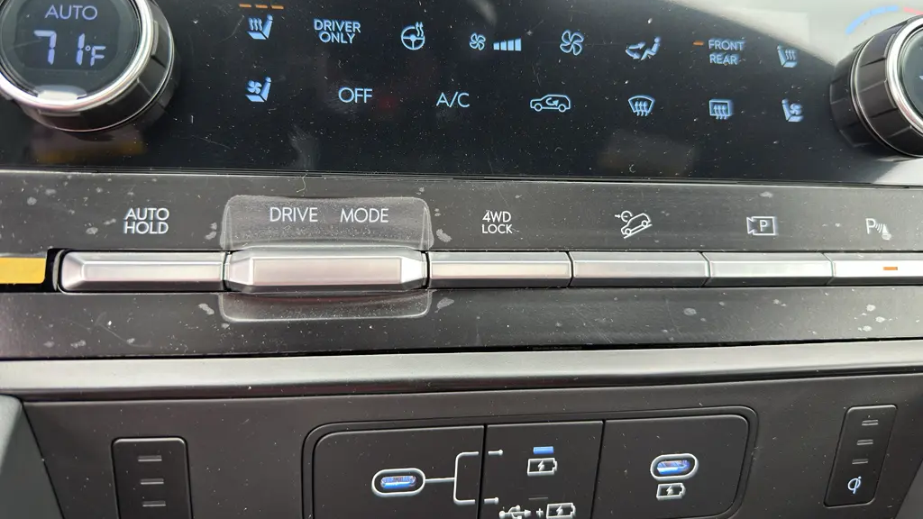 2026 Hyundai SANTA FE Hybrid Calligraphy