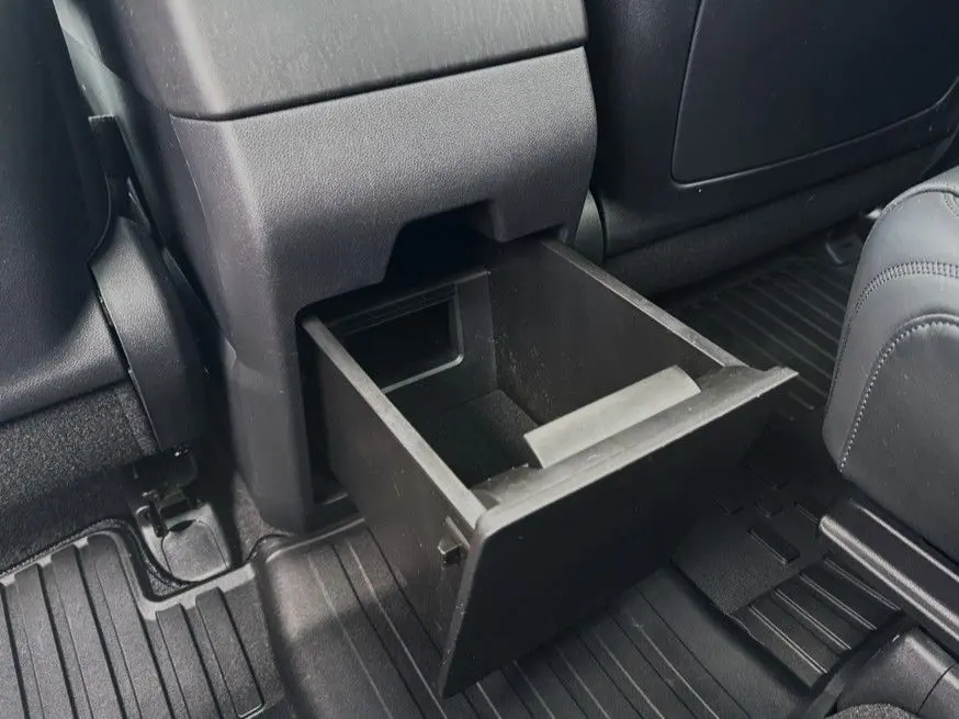 2025 Hyundai Santa Fe - $37,586
