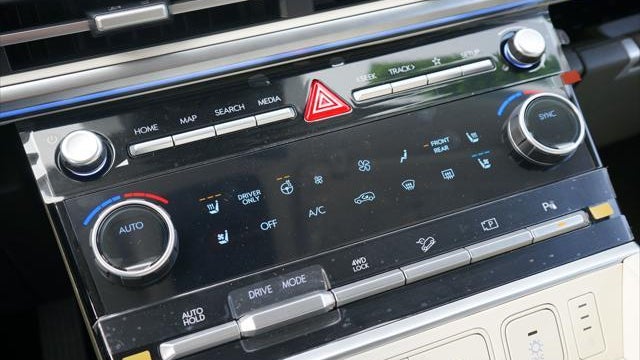 2025 Hyundai SANTA FE Hybrid Calligraphy