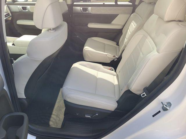 2025 Hyundai Santa Fe - $44,401