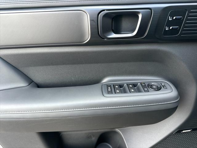 2026 Hyundai Santa Fe - $43,412
