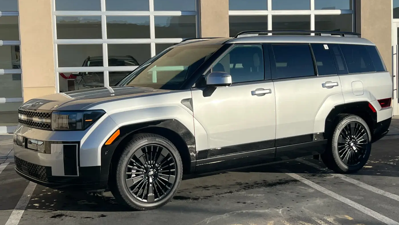 Preowned 2026 Hyundai SANTA FE Hybrid Calligraphy for Sale