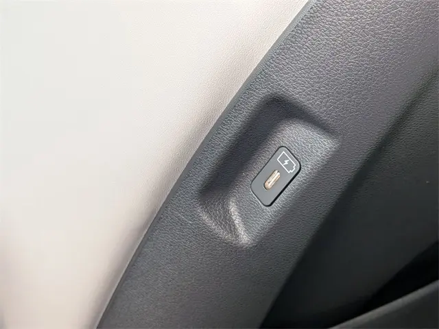 2026 Hyundai Santa Fe - $44,444