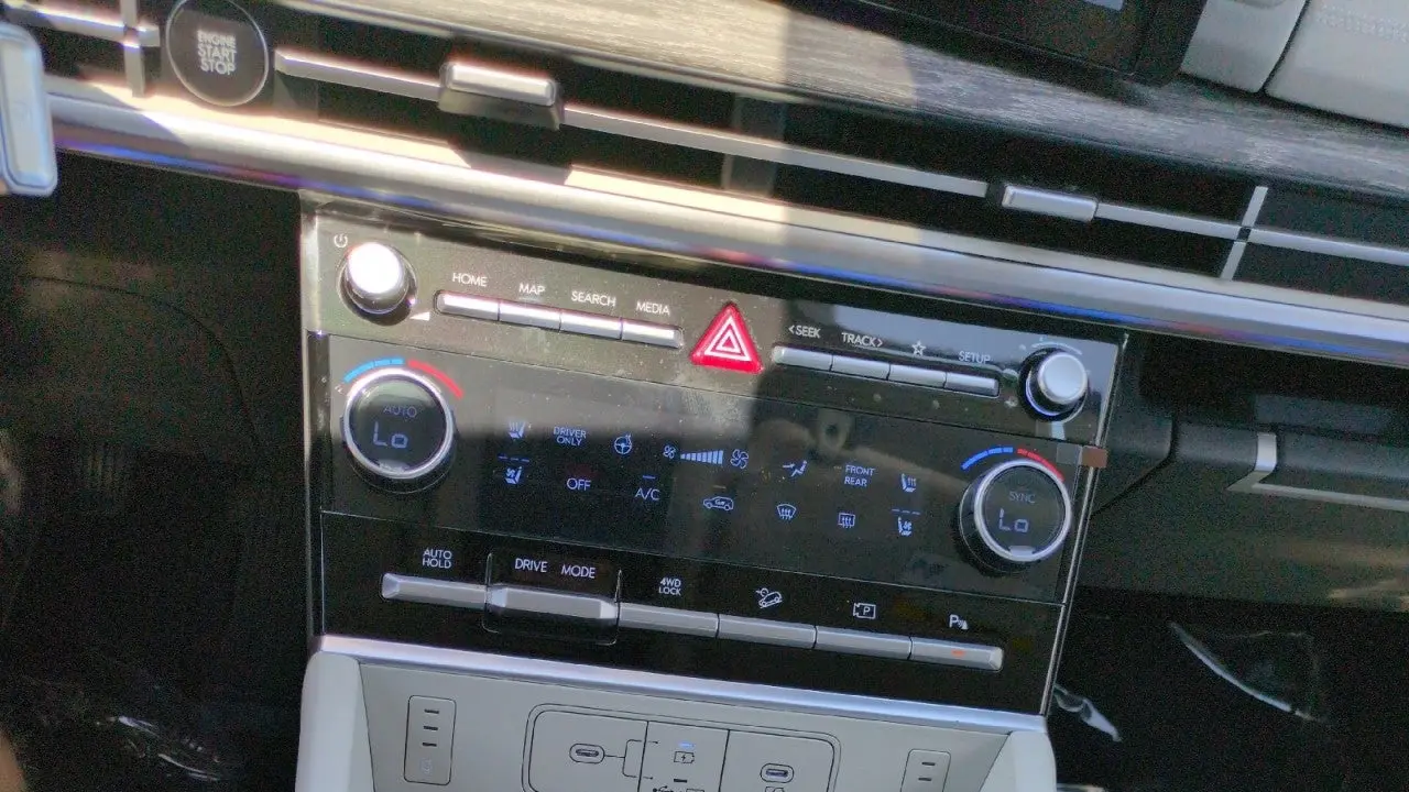 2026 Hyundai SANTA FE Hybrid Calligraphy