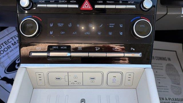 2025 Hyundai SANTA FE Hybrid Calligraphy