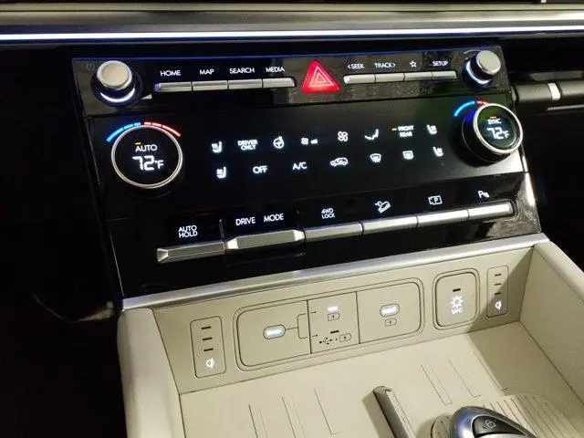 2025 Hyundai Santa Fe - $42,544
