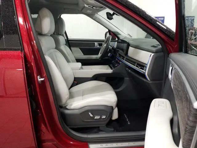 2025 Hyundai Santa Fe - $42,544