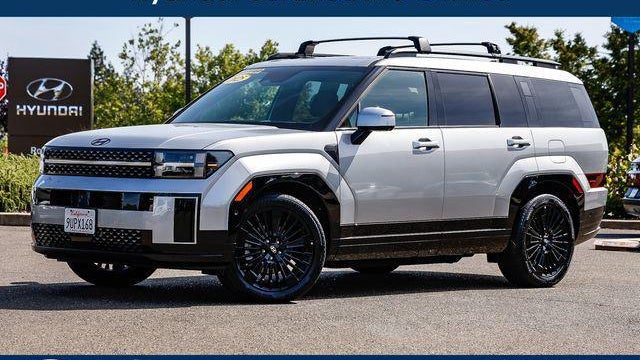 Preowned 2025 Hyundai SANTA FE Hybrid Calligraphy for Sale