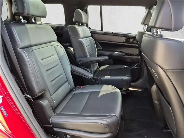 2025 Hyundai Santa Fe - $37,350