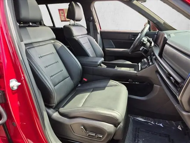 2025 Hyundai Santa Fe - $37,350