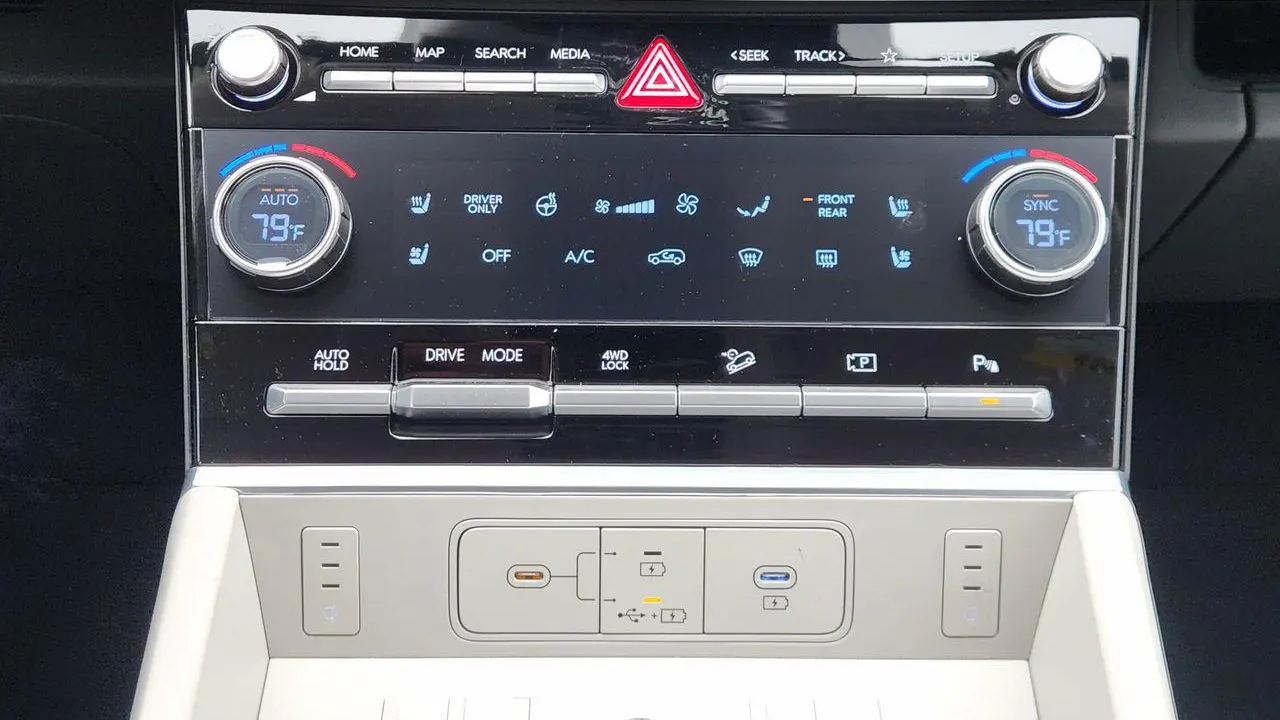 2026 Hyundai SANTA FE Hybrid Calligraphy