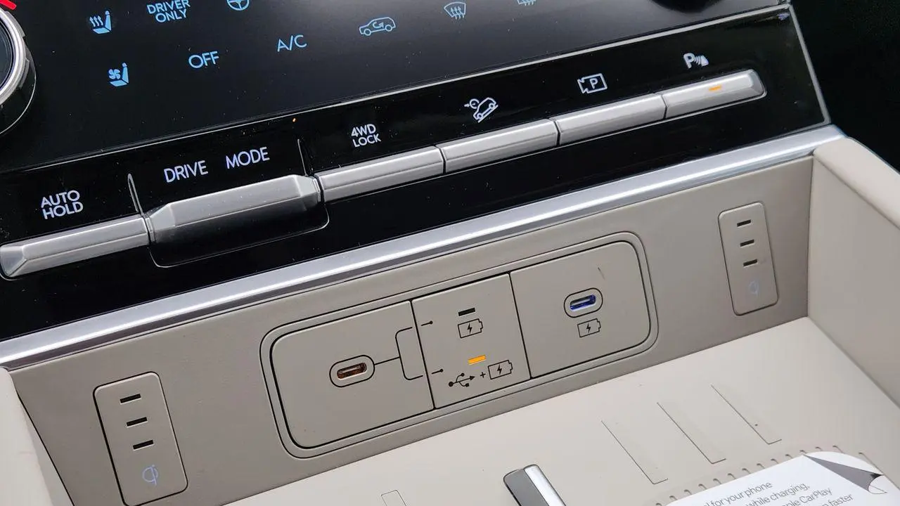 2026 Hyundai SANTA FE Hybrid Calligraphy