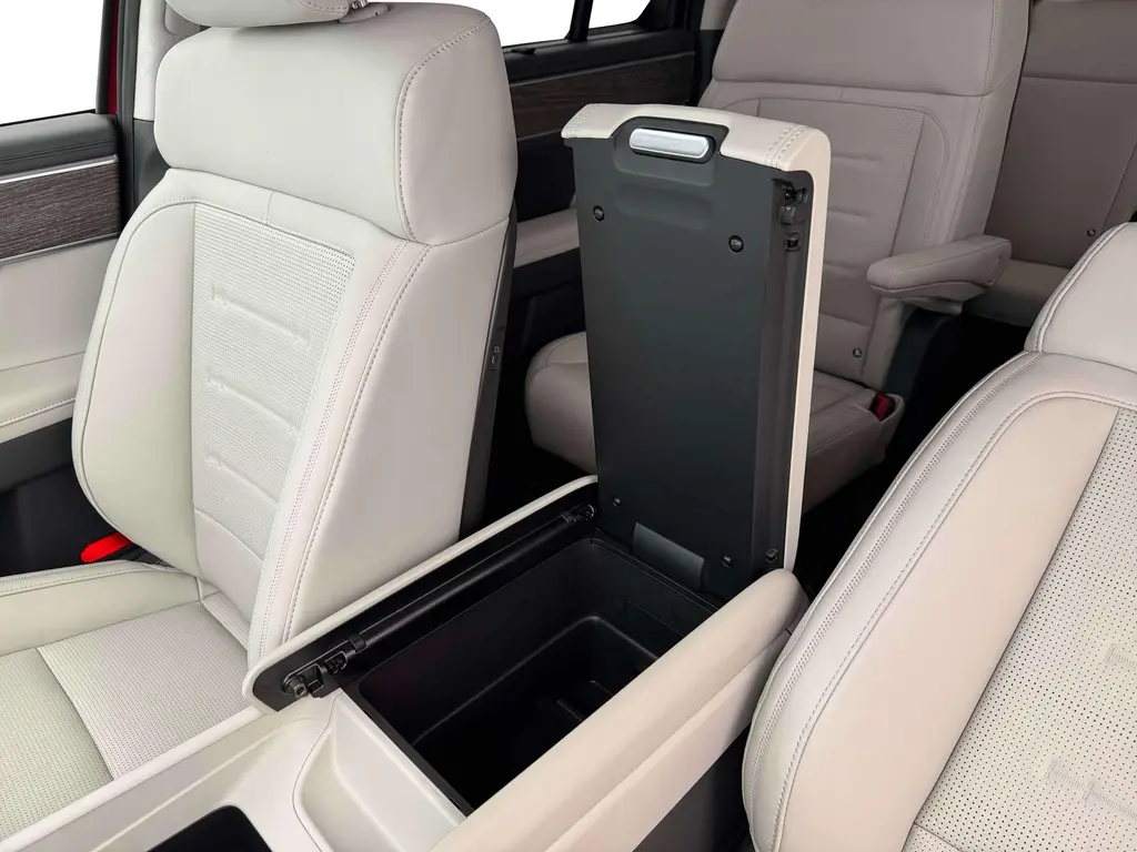 2026 Hyundai Santa Fe - $43,900