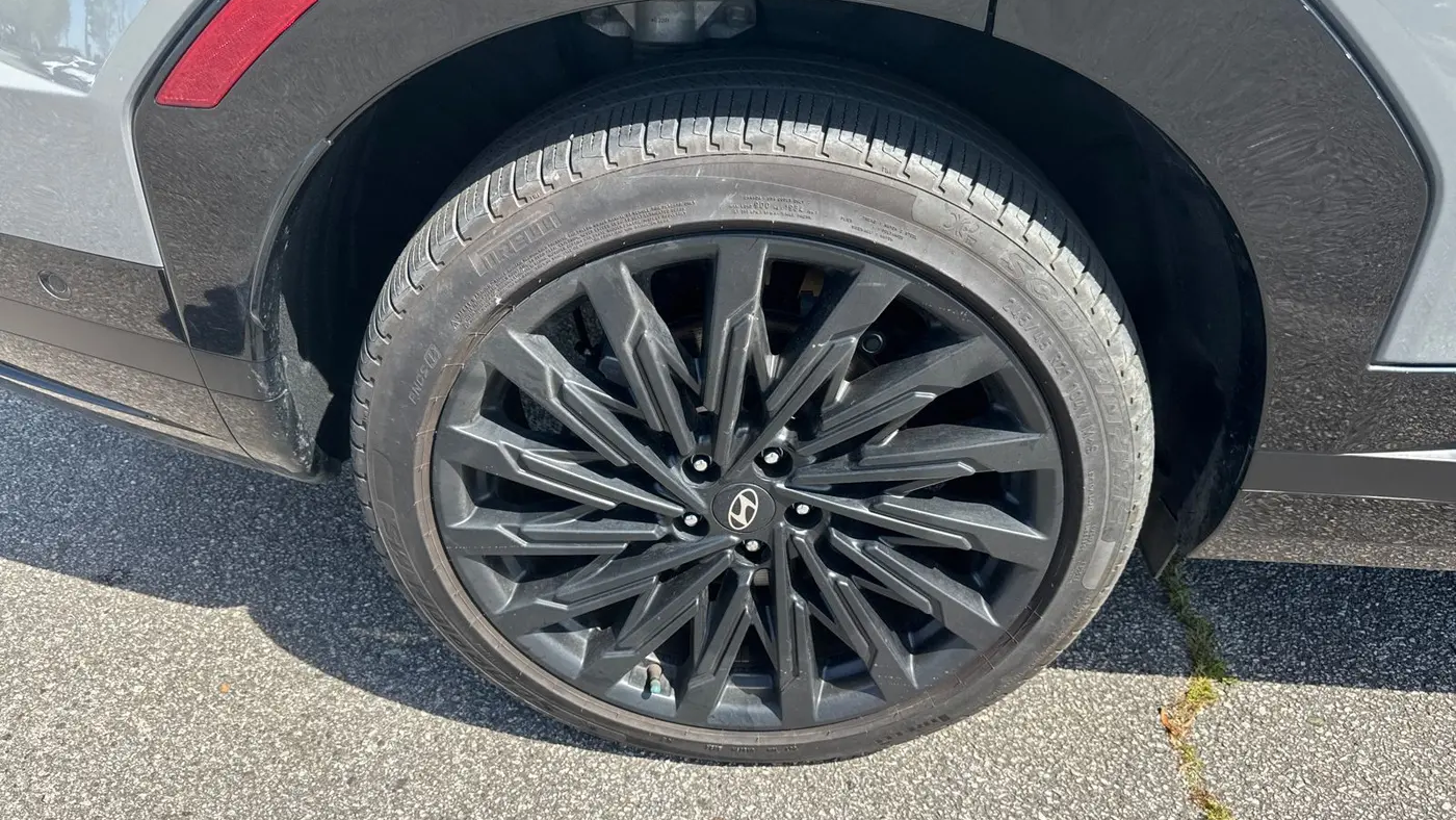 2025 Hyundai SANTA FE Calligraphy