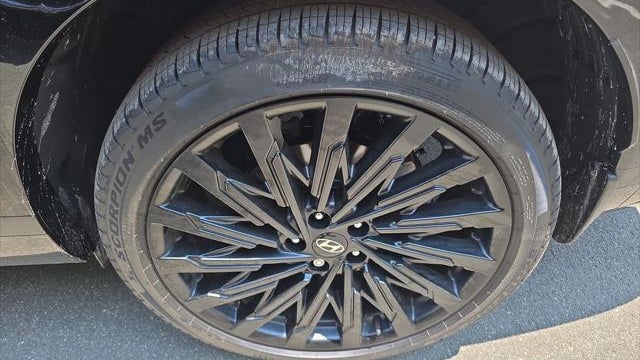 2025 Hyundai SANTA FE Calligraphy