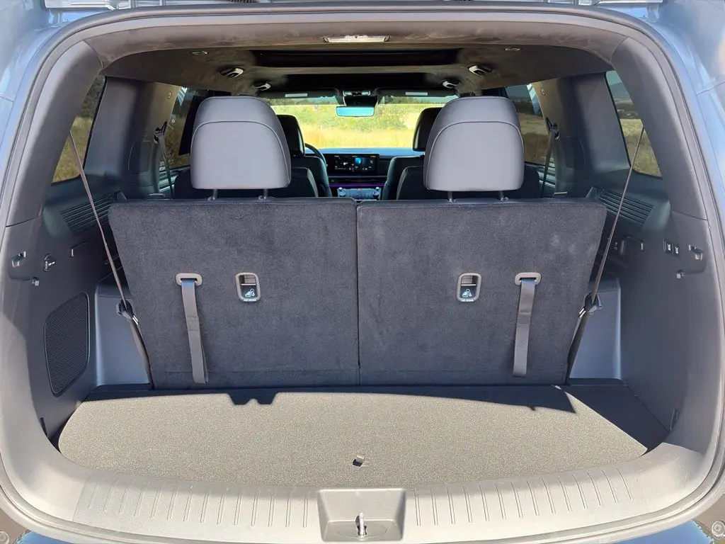 2026 Hyundai Santa Fe - $42,786