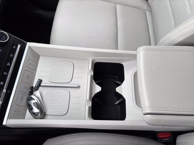 2024 Hyundai Santa Fe - $33,500