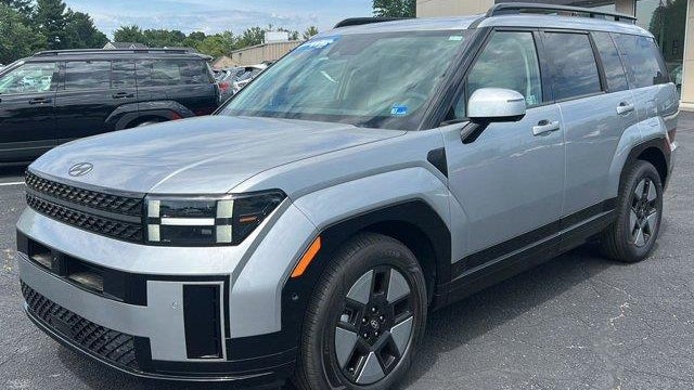 Preowned 2024 Hyundai SANTA FE Calligraphy for Sale