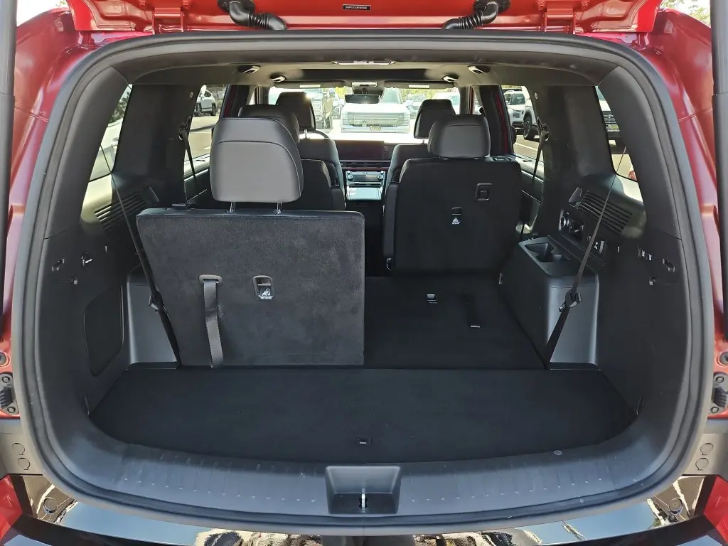 2024 Hyundai Santa Fe - $50,125
