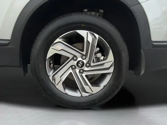2023 Hyundai Santa Fe - $20,986