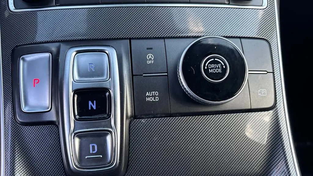 2022 Hyundai SANTA FE SE