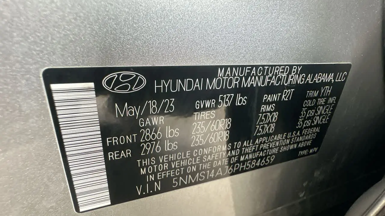 2023 Hyundai SANTA FE SE