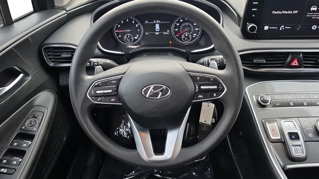 2023 Hyundai SANTA FE SE