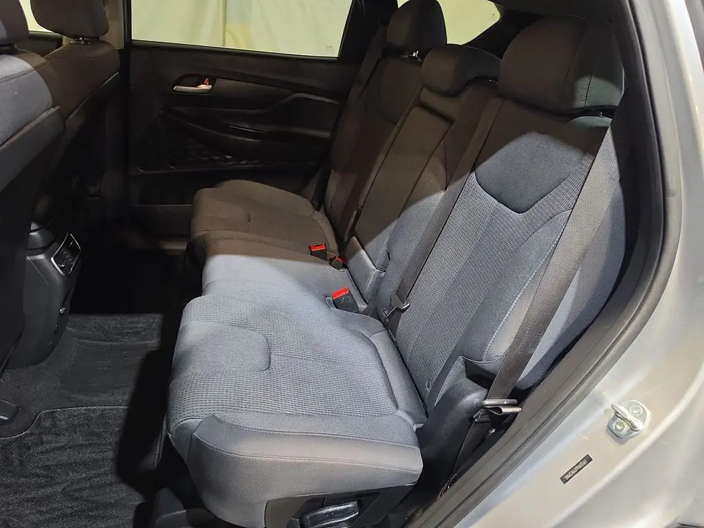2023 Hyundai Santa Fe - $19,248
