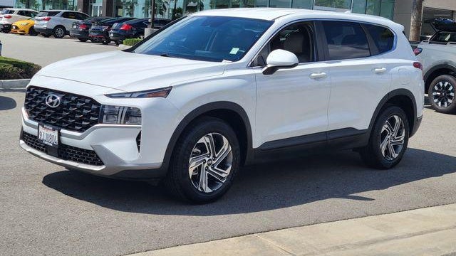 2023 Hyundai SANTA FE SE