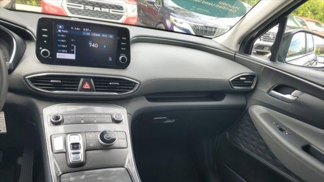 2023 Hyundai SANTA FE SE