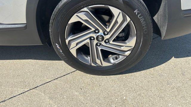 2023 Hyundai SANTA FE SE