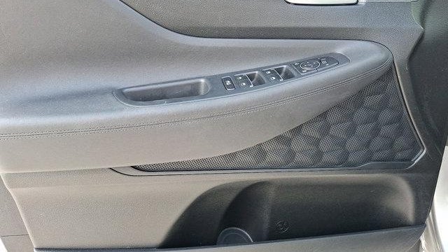 2022 Hyundai SANTA FE SE