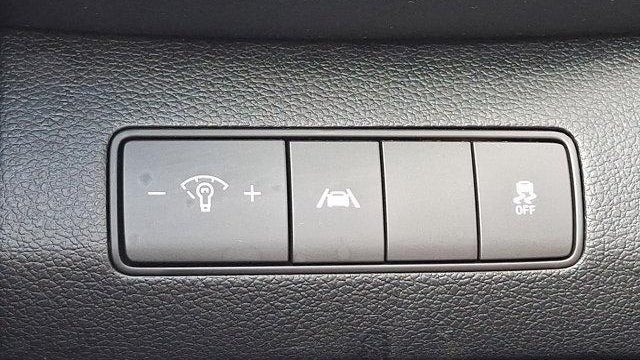 2022 Hyundai SANTA FE SE