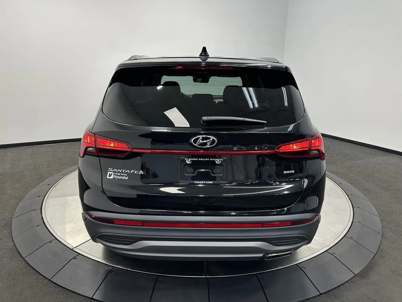 2023 Hyundai Santa Fe - $22,899