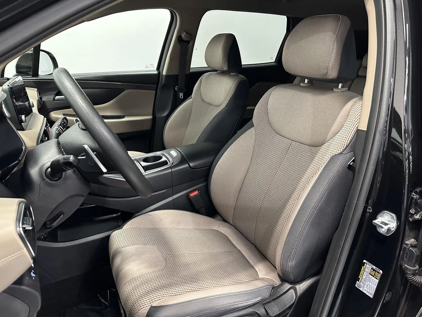 2023 Hyundai Santa Fe - $22,899