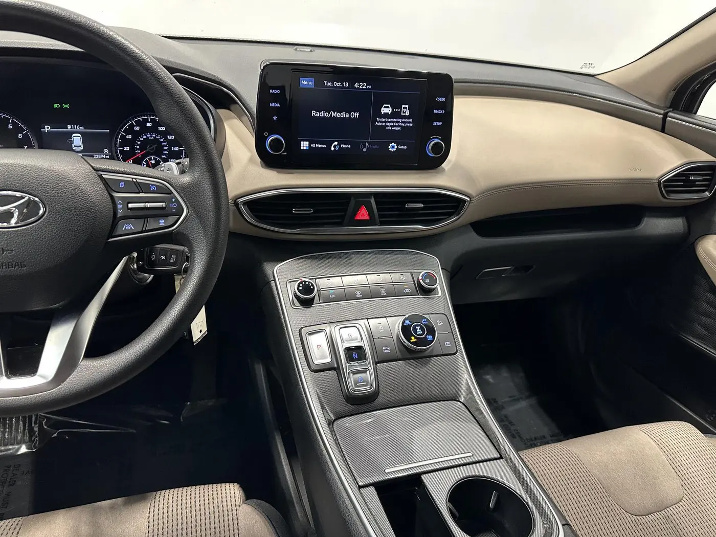 2023 Hyundai Santa Fe - $22,899